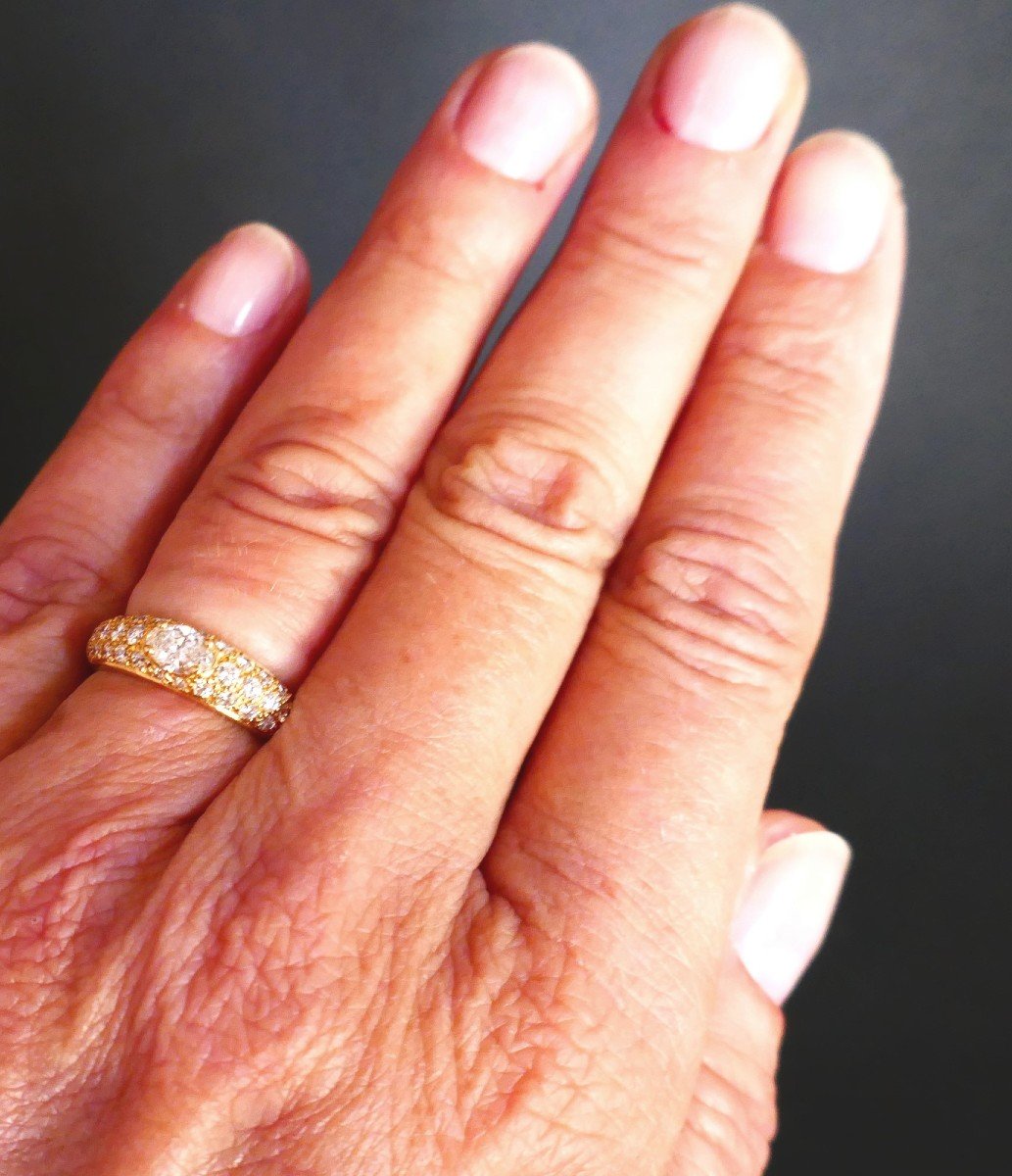 Boucheron Axelle Diamond Ring, 18 Carat Yellow Gold.-photo-4