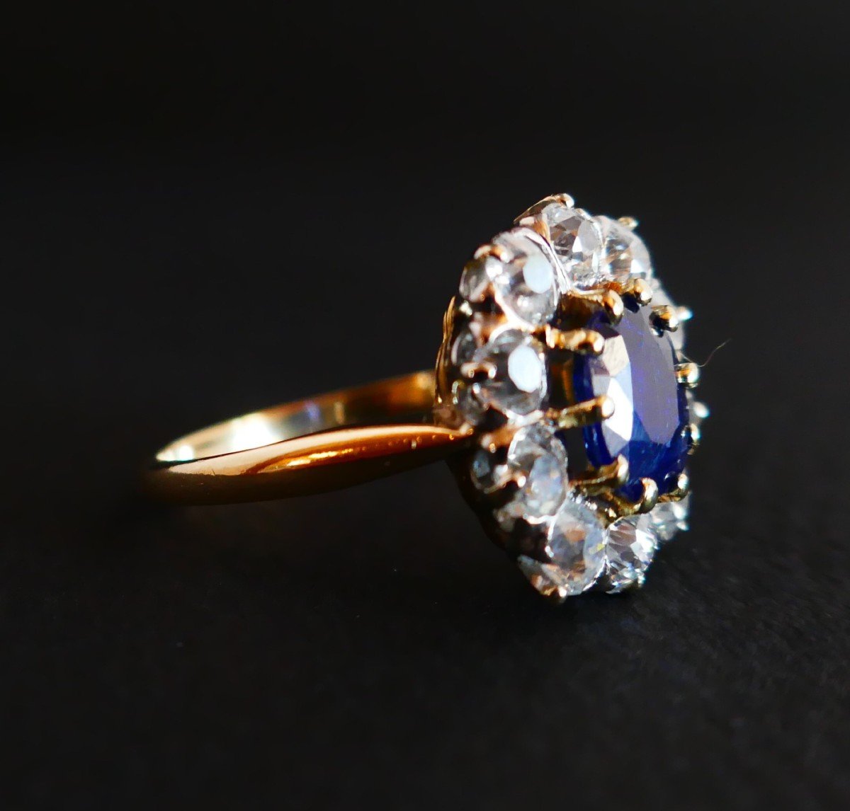 Bague Saphir Et Diamants, Or 18 Carats.-photo-2