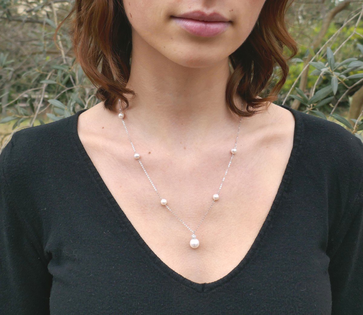 Collier De Perles Et Diamants, Or Blanc 18 Carats.-photo-4