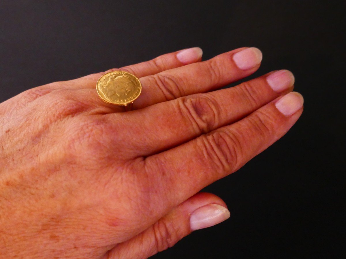 Bague chevalière vintage Pièce 10 francs  Or 18 Carats.-photo-1