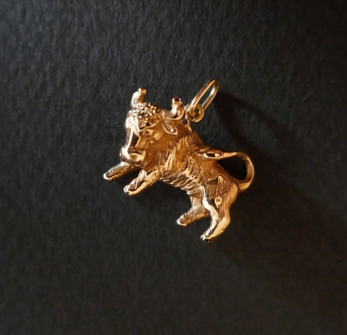 Taurus Charms Pendant, 18k Gold.-photo-2