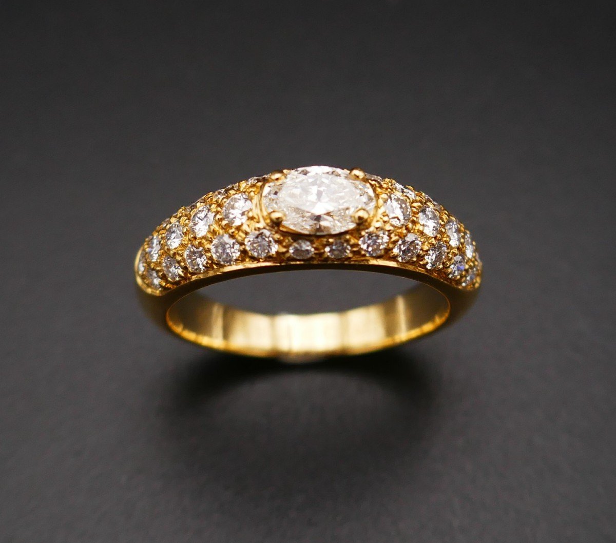 Boucheron Bague Axelle Diamants, Or Jaune 18 Carats.