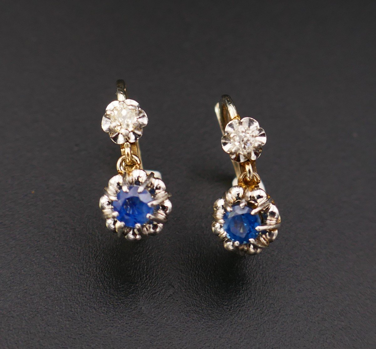 Sapphire And Diamond Sleepers, Platinum And 18 Carat Gold.-photo-3