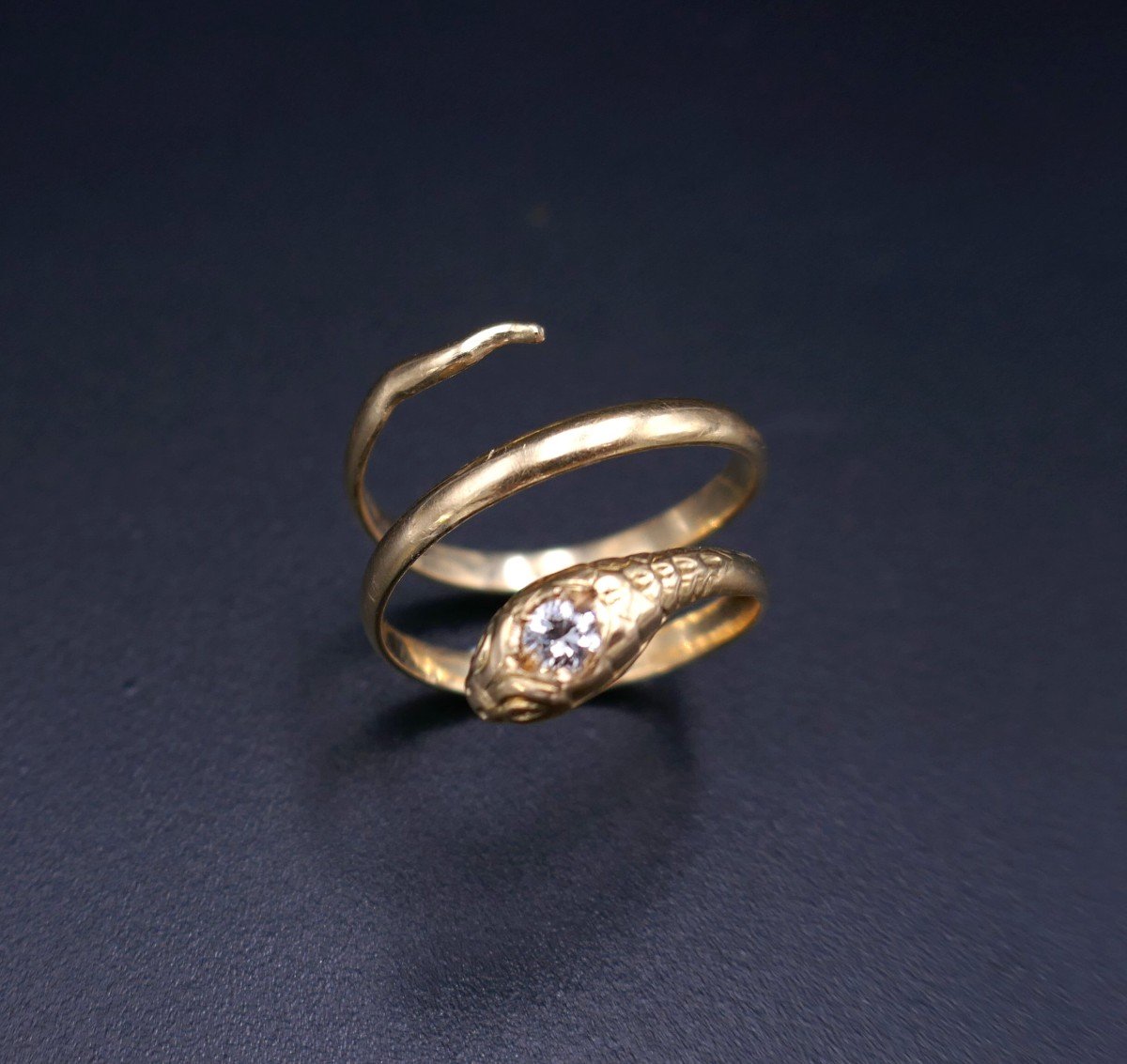 Snake And Diamond Ring.-photo-3