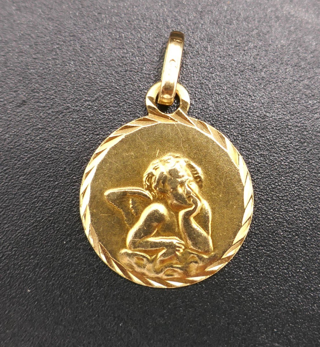 Medal Representing An Angel, 18 Carat Gold.-photo-4