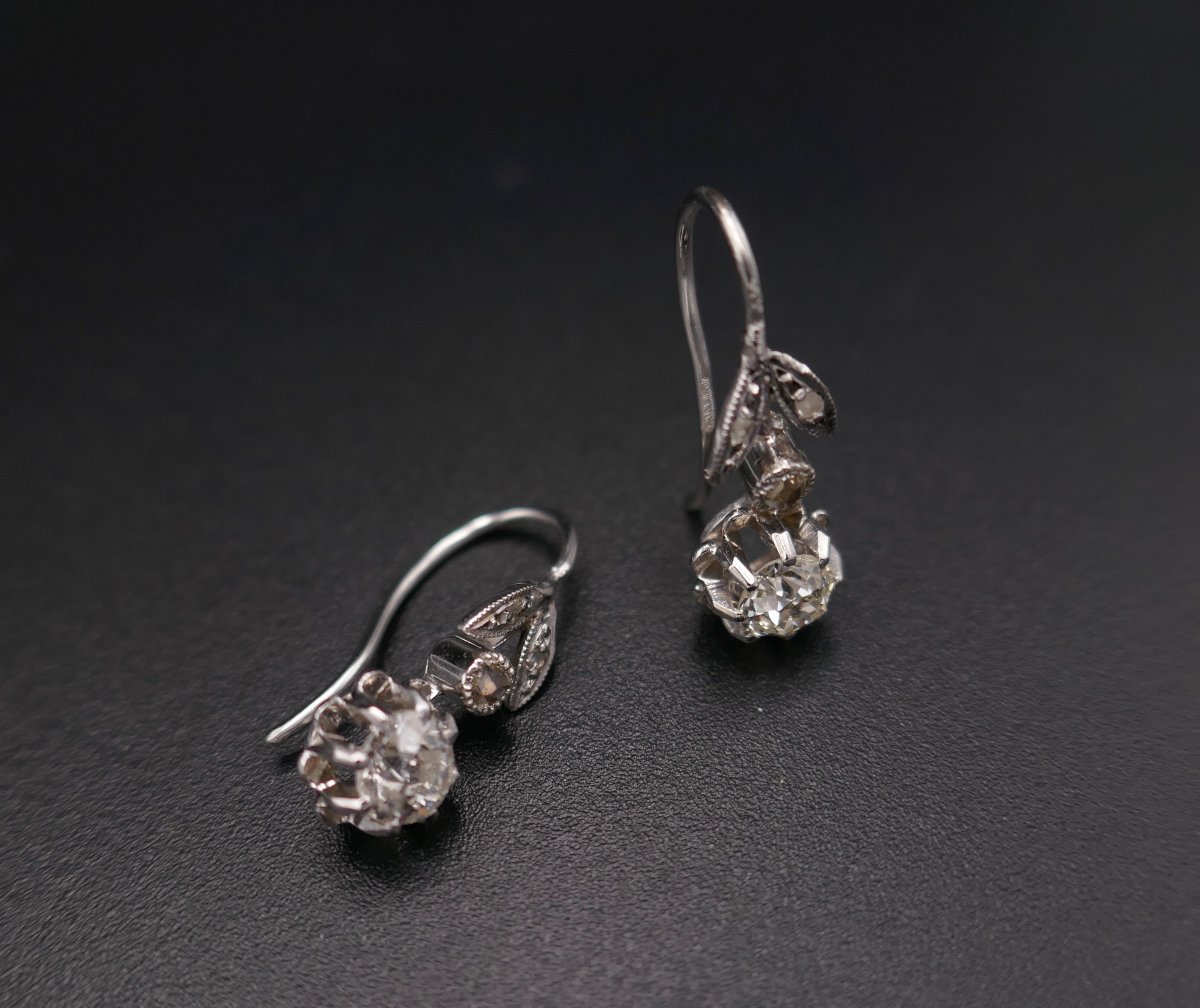 Boucles d'Oreilles Ornées De 2 Diamants, 0,60 carat.-photo-3