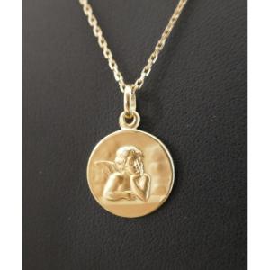 Médaille Ange avec chaîne, Or Jaune 18 Carats.