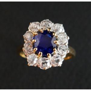 Bague Saphir Et Diamants, Or 18 Carats.