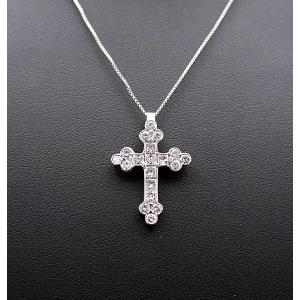 Princess Cut And Brilliant Cut Diamond Cross And Its Chain.