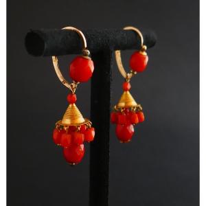 Rare Boucles d'Oreilles Corail Facetté , Poinçon Tête De Coq ( 1809 - 1819).