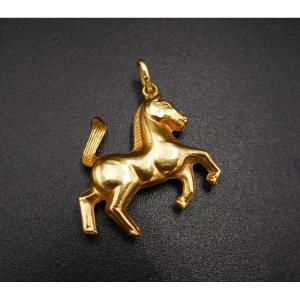 Pendentif Cheval Or Jaune 18 Carats.