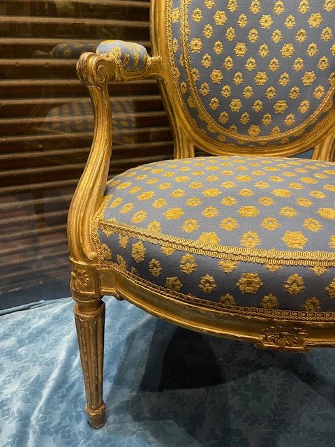 Pair Of Carved And Gilded Wooden Cabriolet Armchairs-photo-2