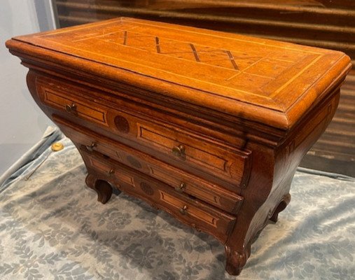 Large Tomb-shaped Doll's Chest Of Drawers