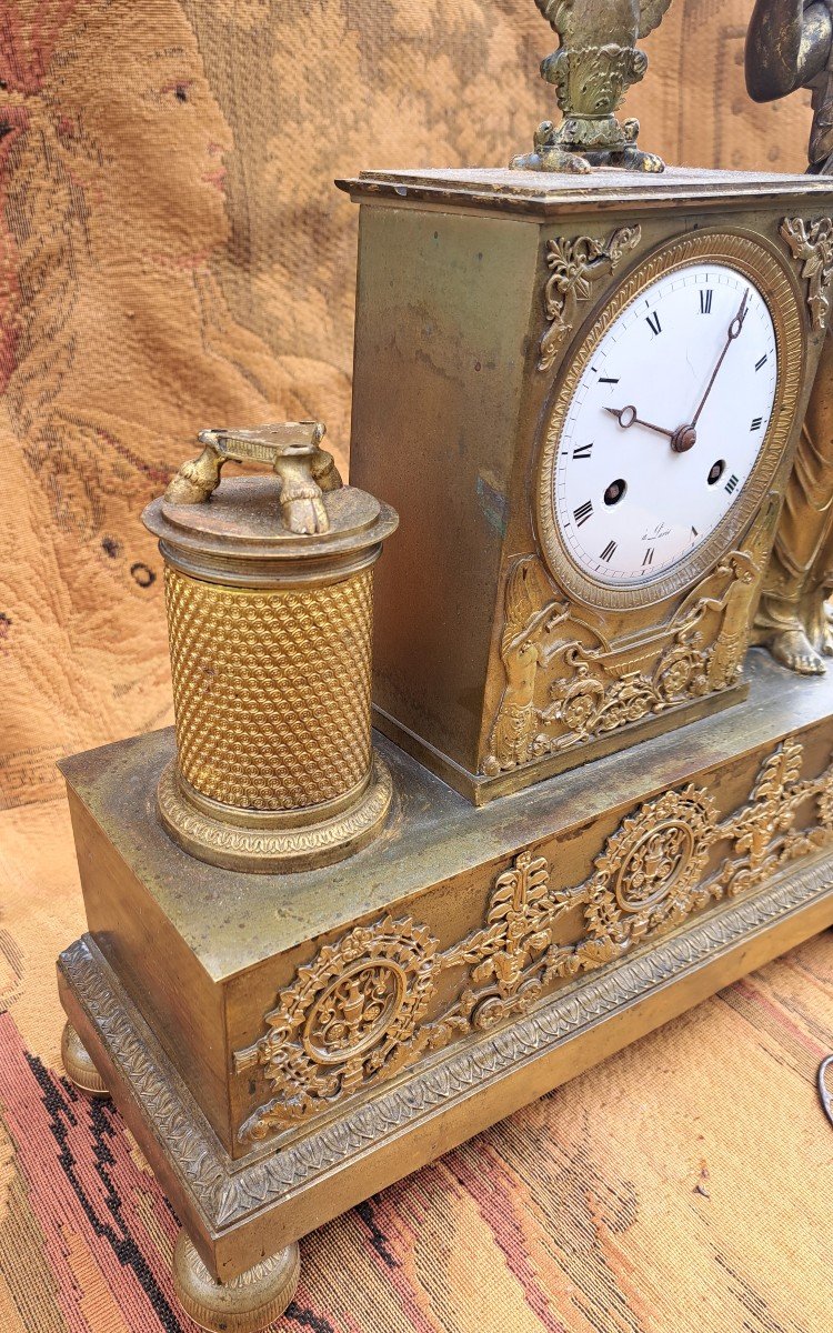 Bronze Clock, Directoire Period. -photo-3