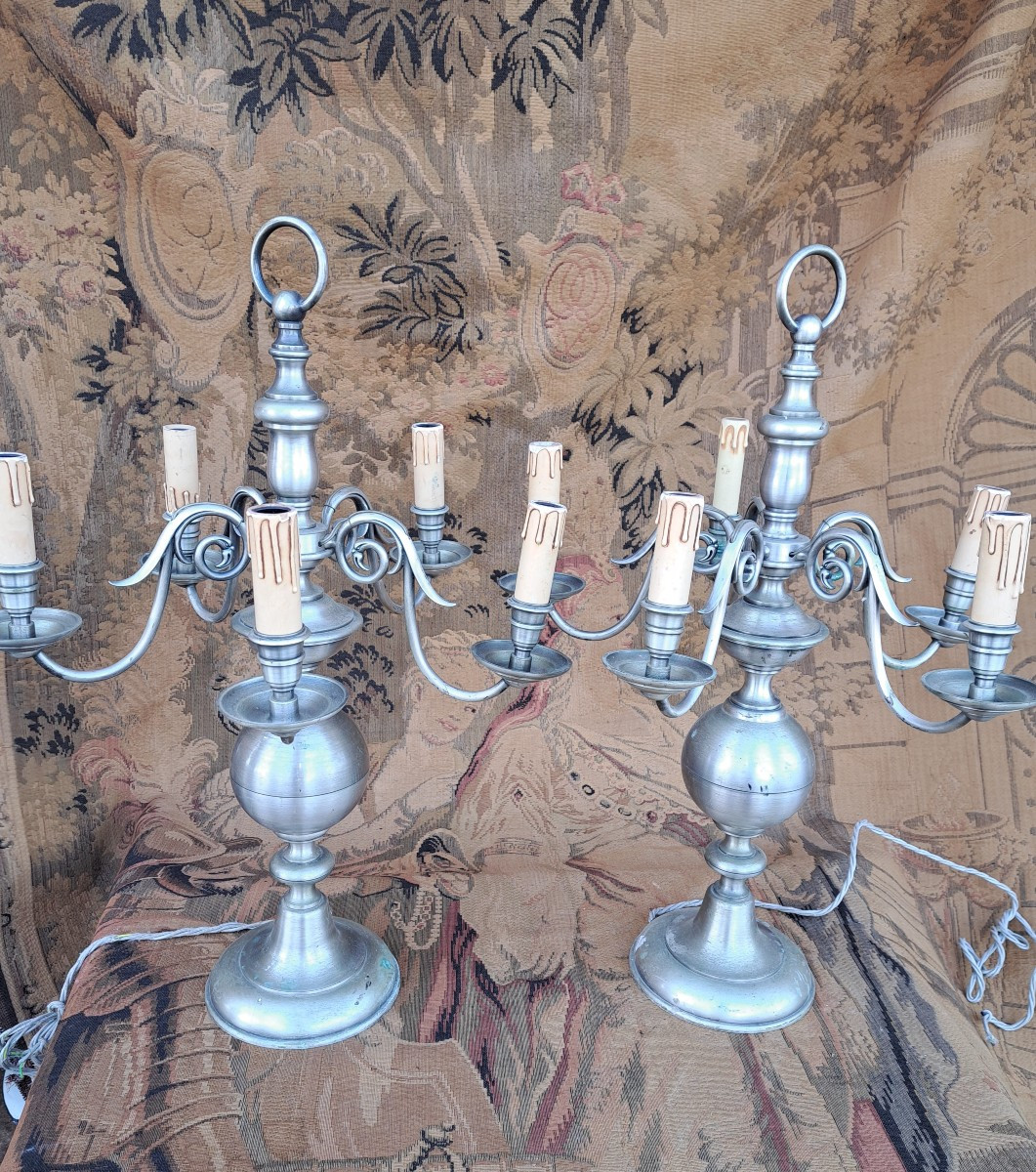 Paire De Chandelier Hollande En Bronzé Argenté. 