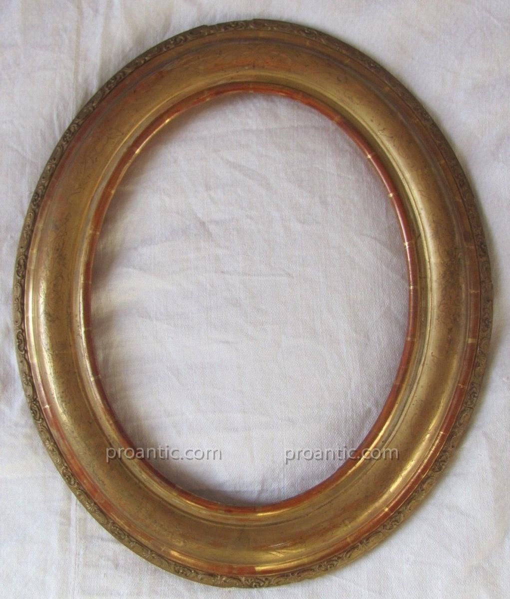 Oval Frame In Golden Wood