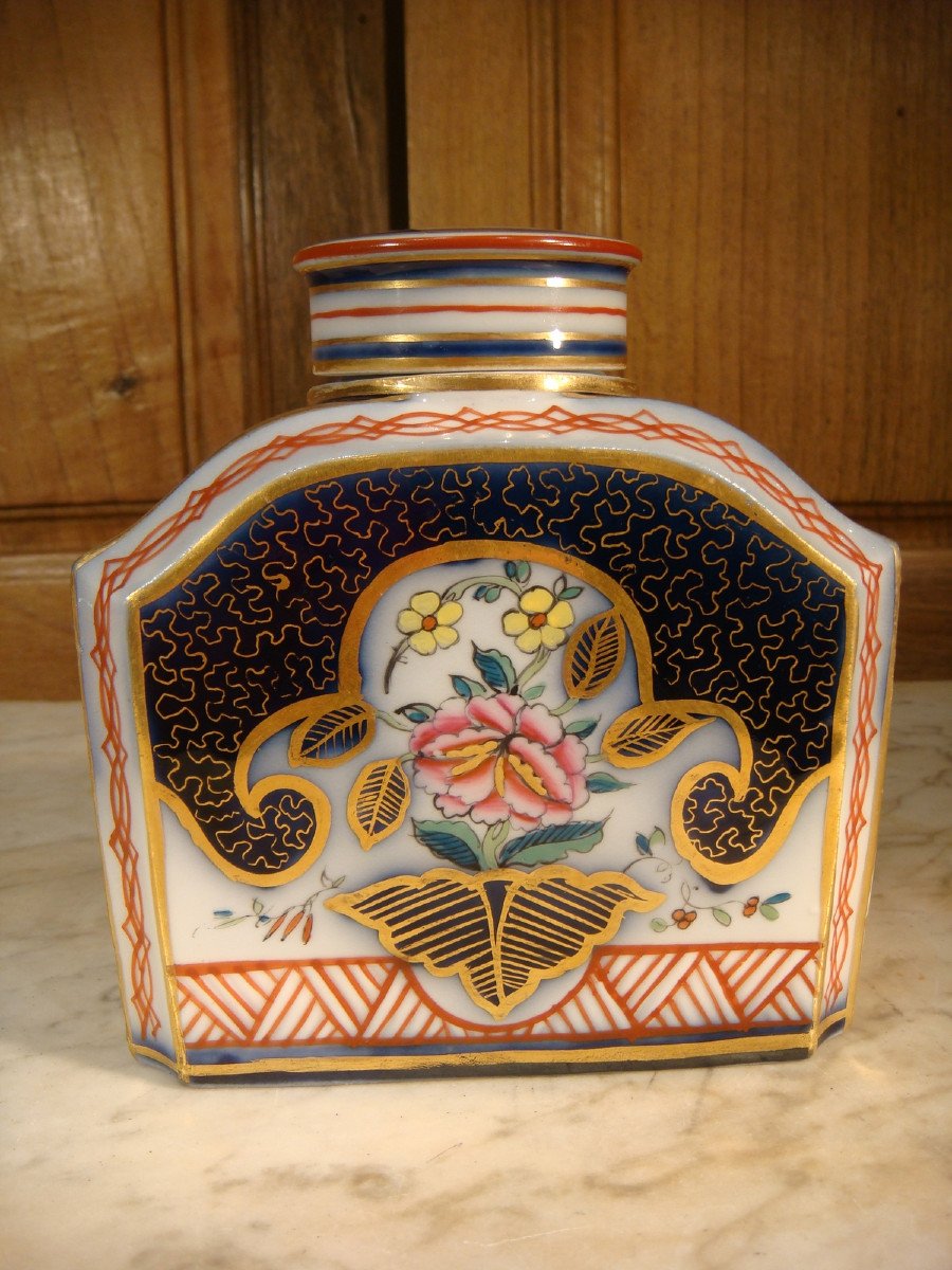 Bayeux Porcelain Tea Caddy-photo-1