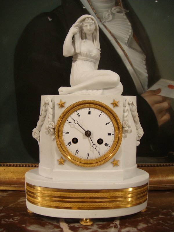 Petite Pendule Empire En Porcelaine Biscuit -photo-3