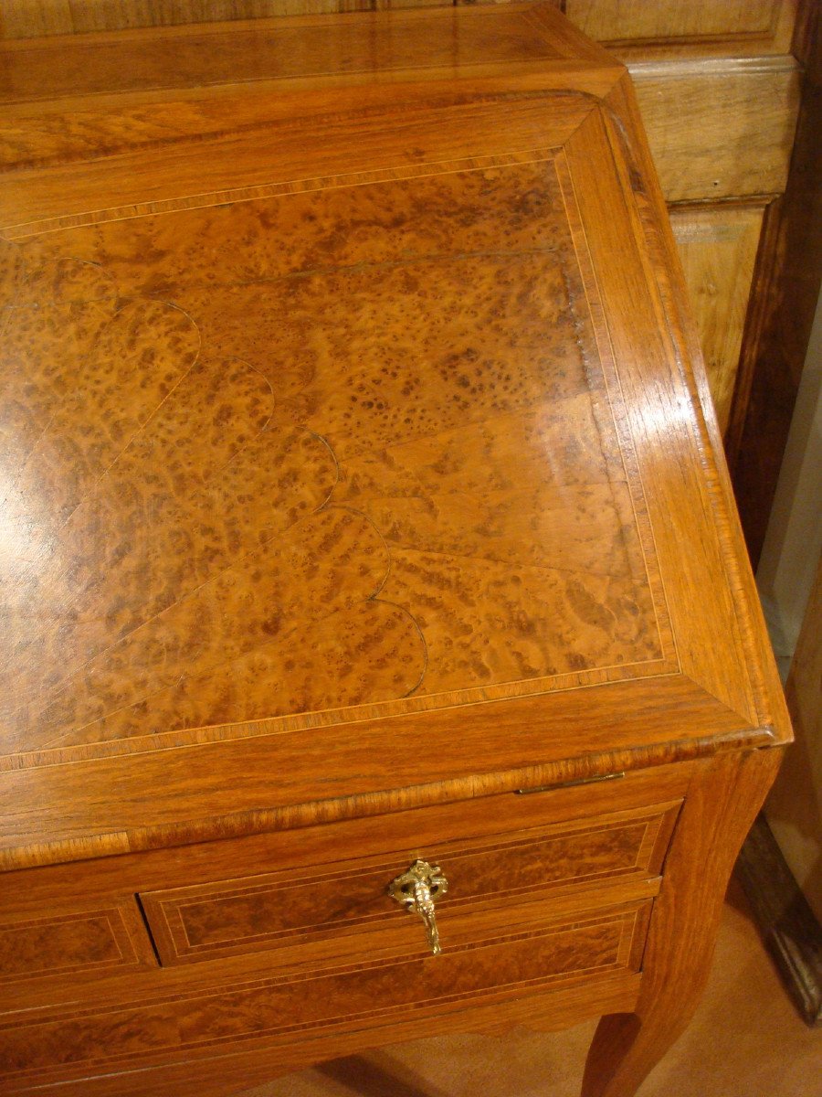 Louis XV Period Walnut Sloping Desk -photo-2