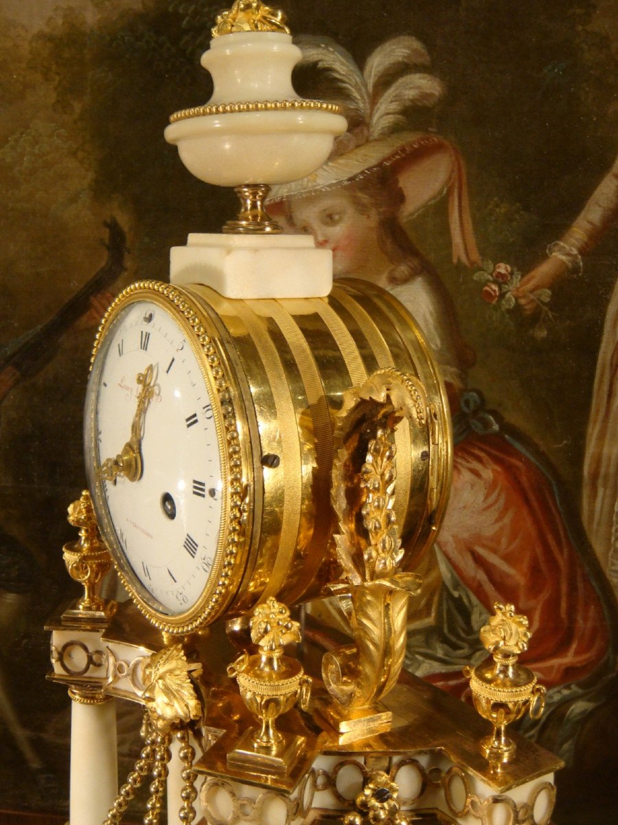 Pendule En Marbre Blanc Et Bronze Dore Epoque Louis XVI -photo-2