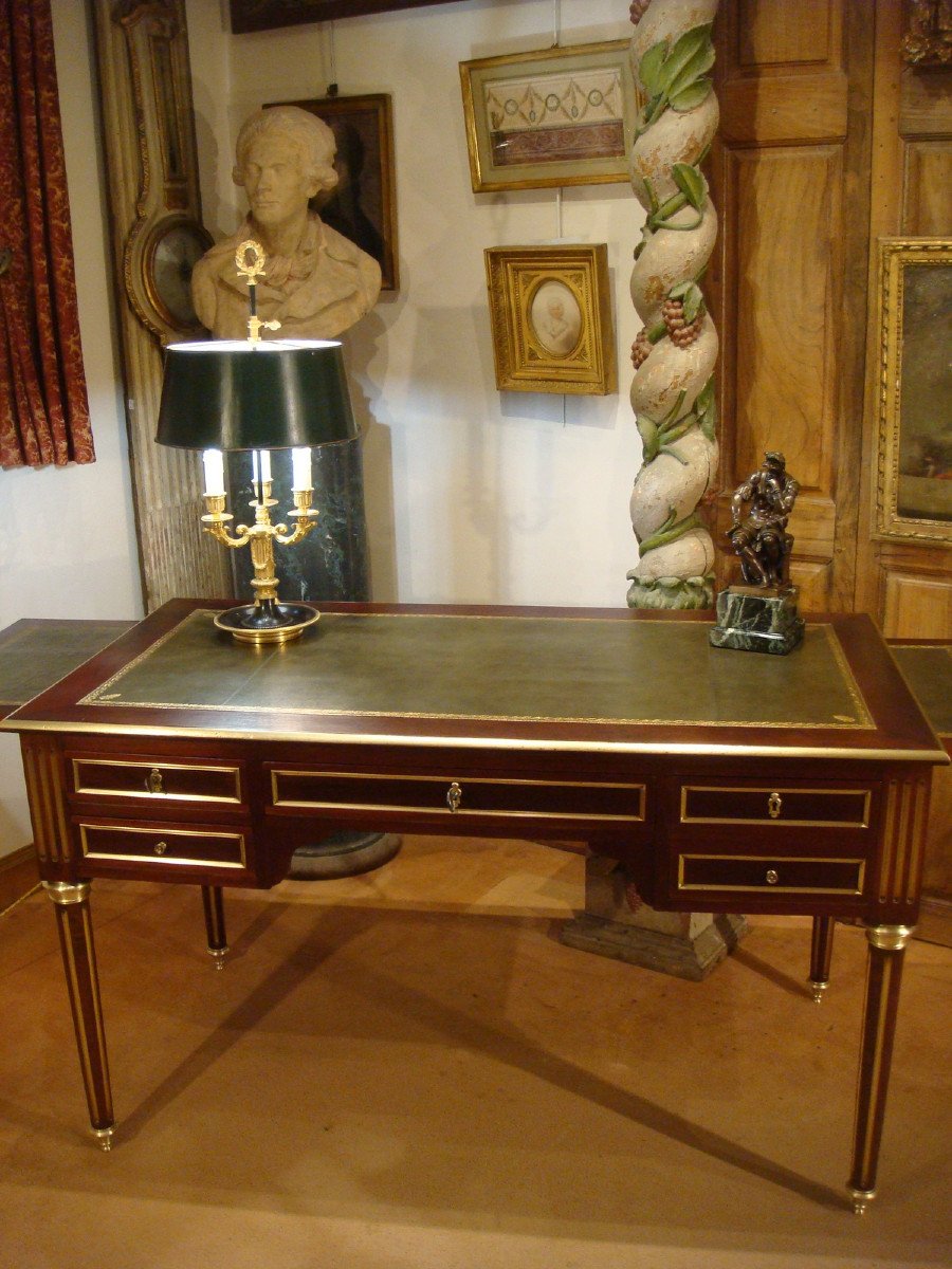 Louis XVI Style Mahogany Bureau Plat-photo-2