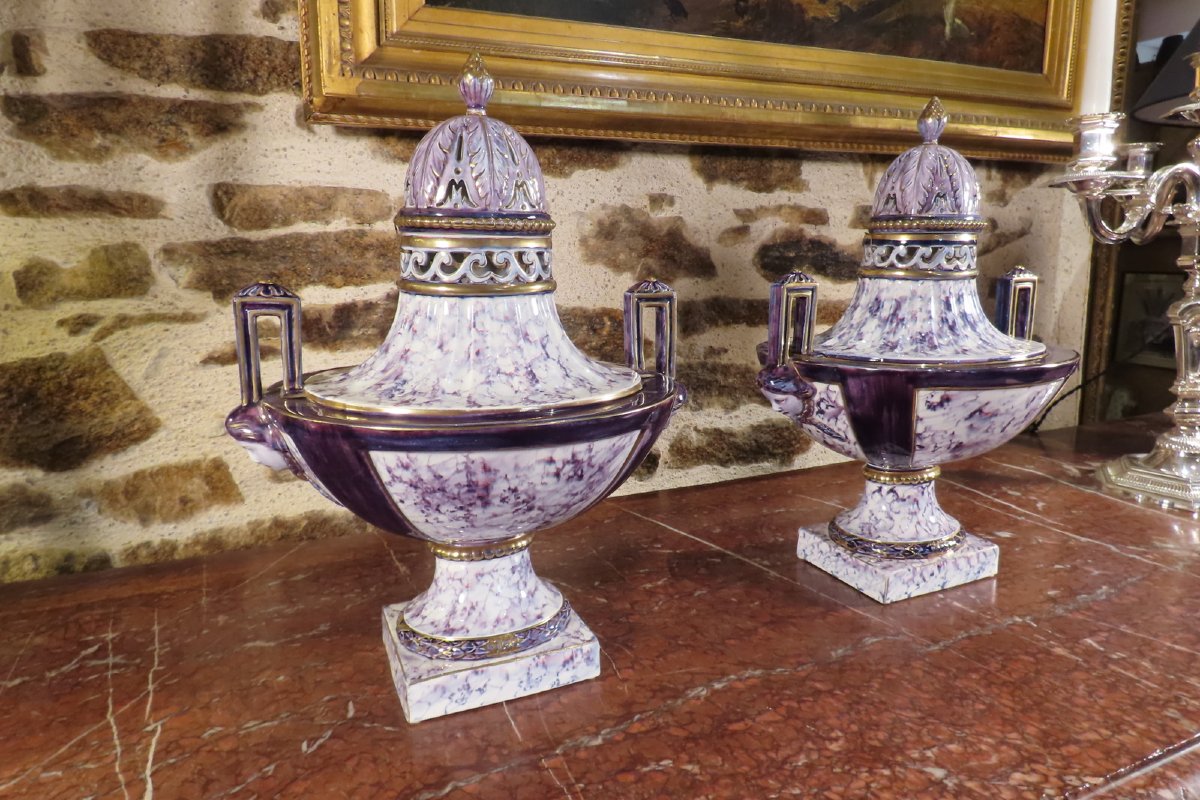 Pair Of Earthenware Cassolette Vases From The Moulin Des Loups, Late 19th Century -photo-3