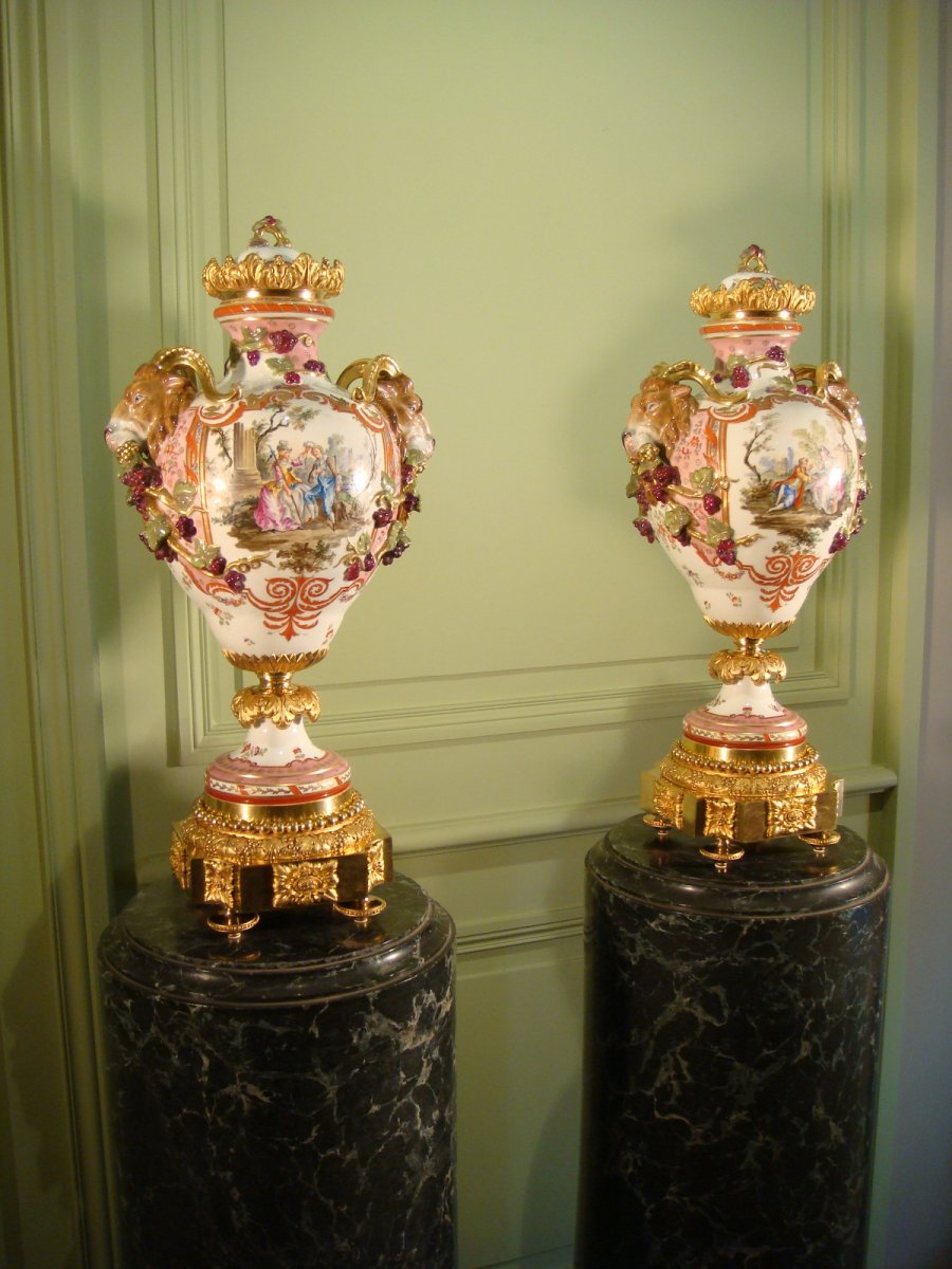 Paire De Grands Vases En Cassolettes Porcelaine-photo-2