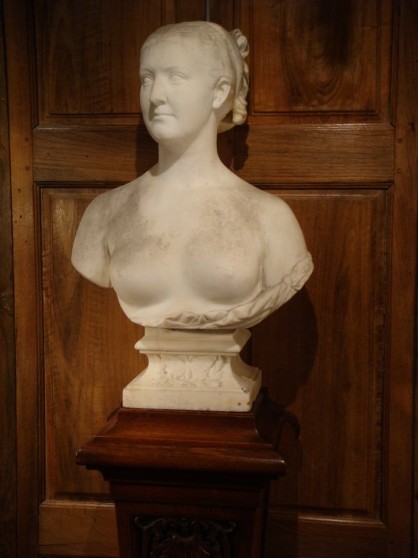 Marble Bust Of Woman XIX Century-photo-2