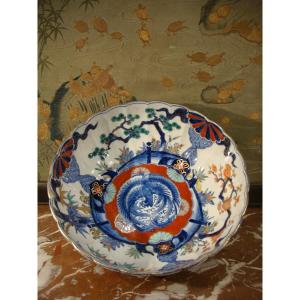Large Porcelain Bowl Imari Japan Epoque XIXth Century.