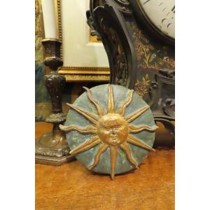 Radiant Sun Head In Carved And Gilded Wood, 18th Century 