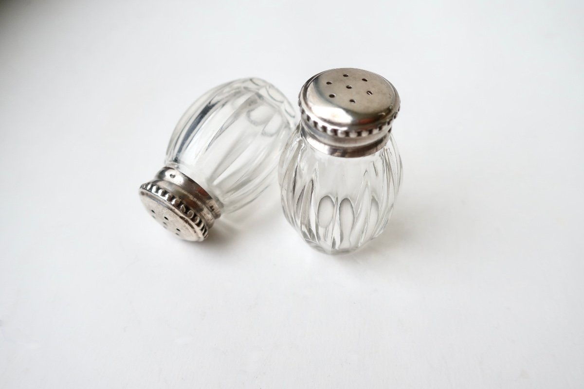 2 Individual Christofle Goldsmith Salt Shakers, Glass And Silver.-photo-2