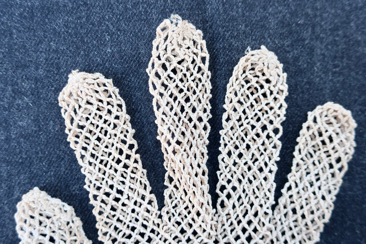 Antique Net Collar And Gloves, Crochet Lace, Circa 1900-photo-8