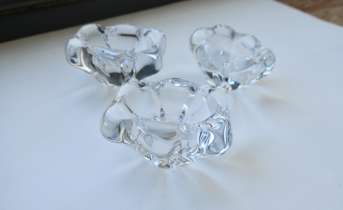 Three Individual Crystal Salt Cellars, Daum France, Very Good Condition.