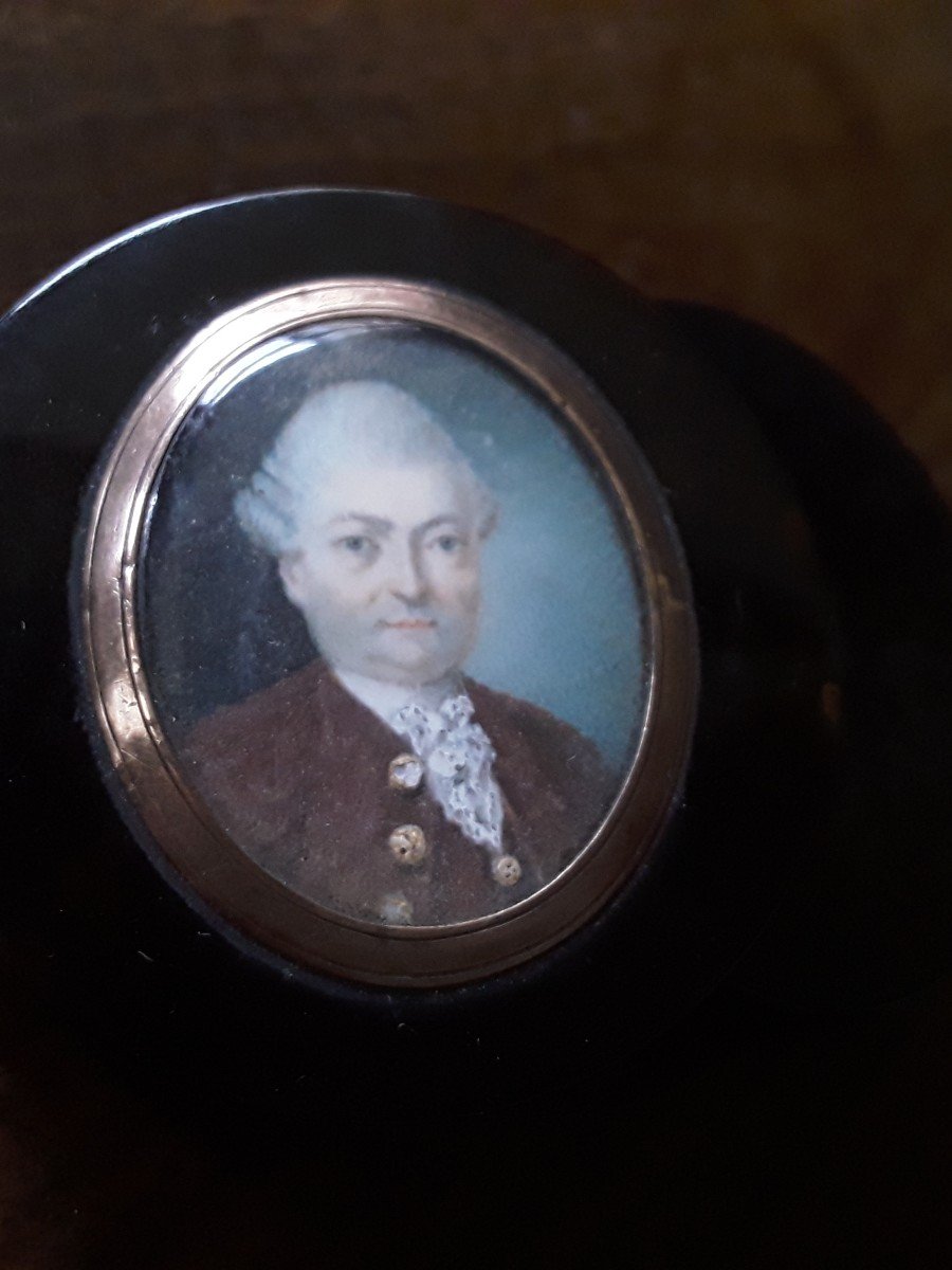 Tortoiseshell Box And Miniature Portrait 18th Century -photo-1
