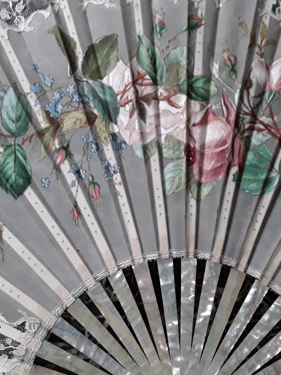 Large 19th Century Fan In Perfect Condition.  -photo-2