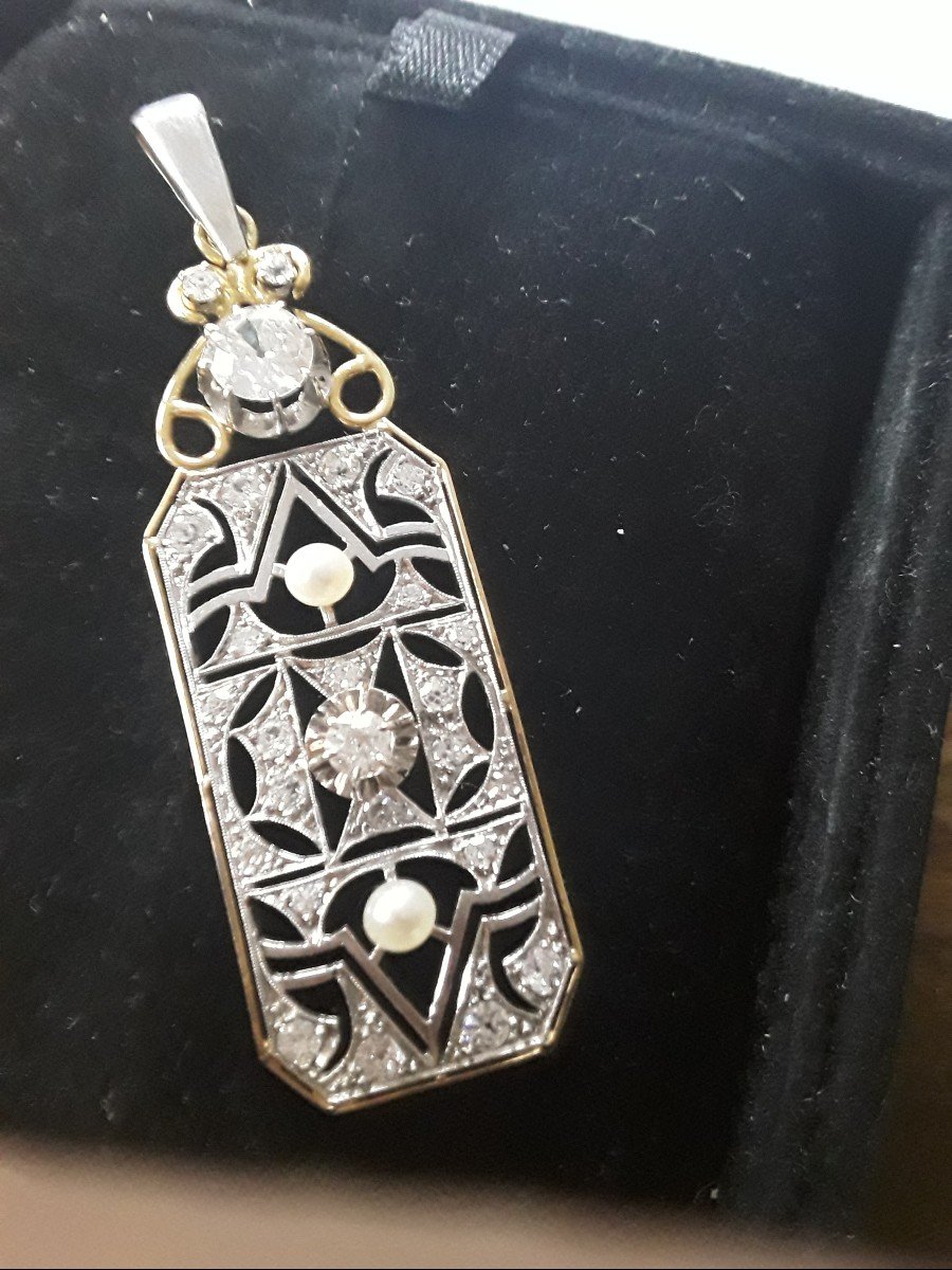 Art Deco Gold And Diamond Plaque Pendant-photo-3