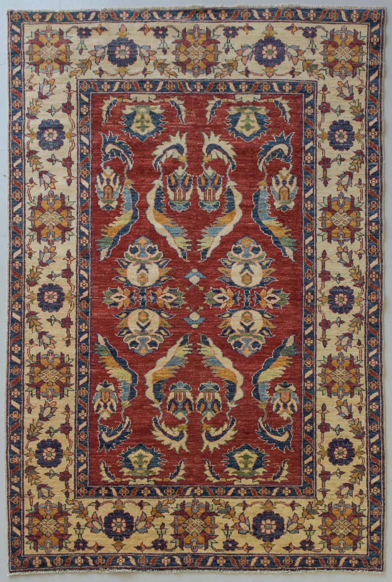 Traditional Handwoven Rug - Sultanabad Style