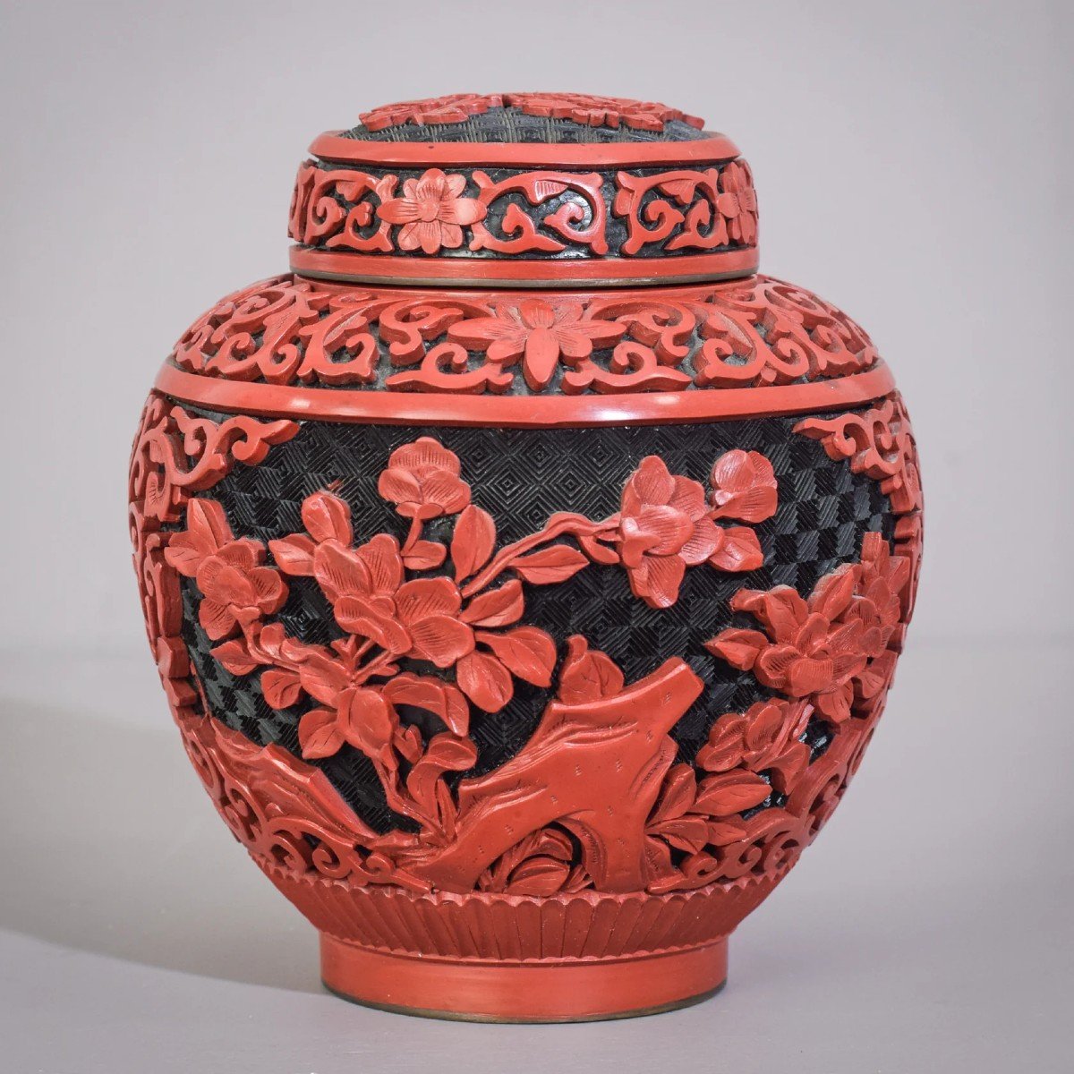 Carved And Lacquered - Chinese Ginger Jar-photo-2