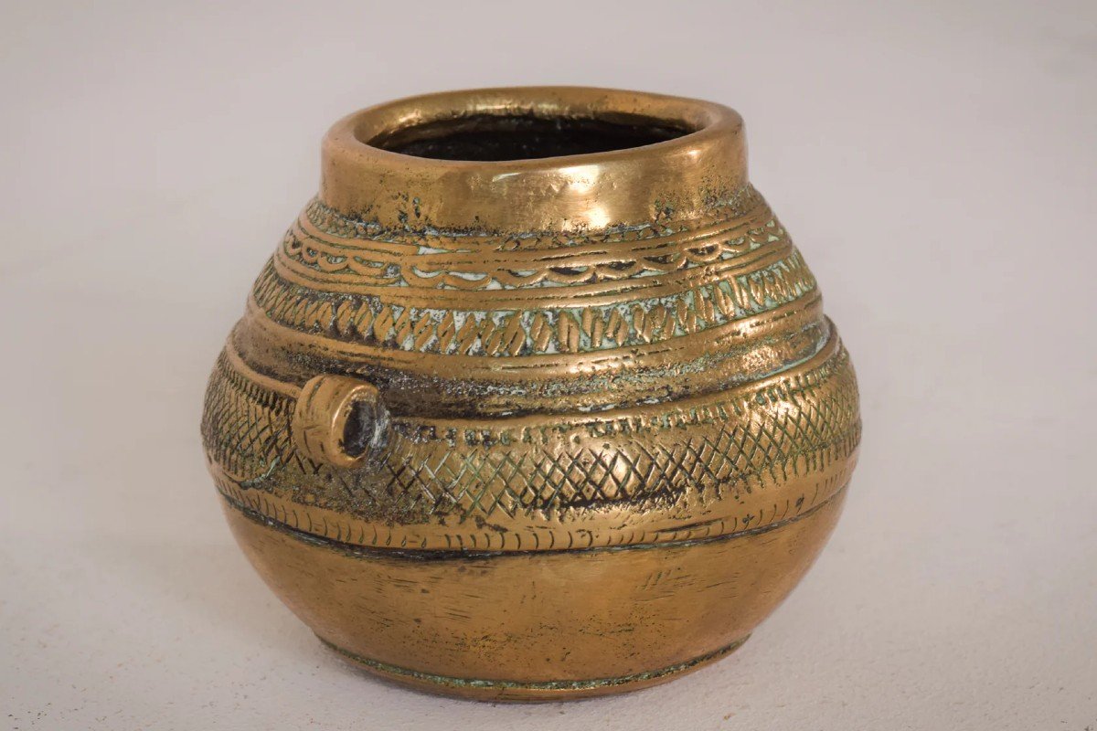 African Tribal Brass Measuring Pot-photo-3