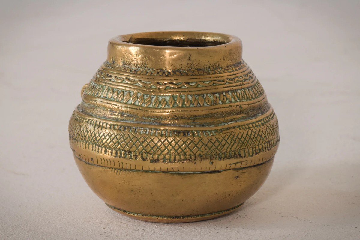 African Tribal Brass Measuring Pot-photo-1