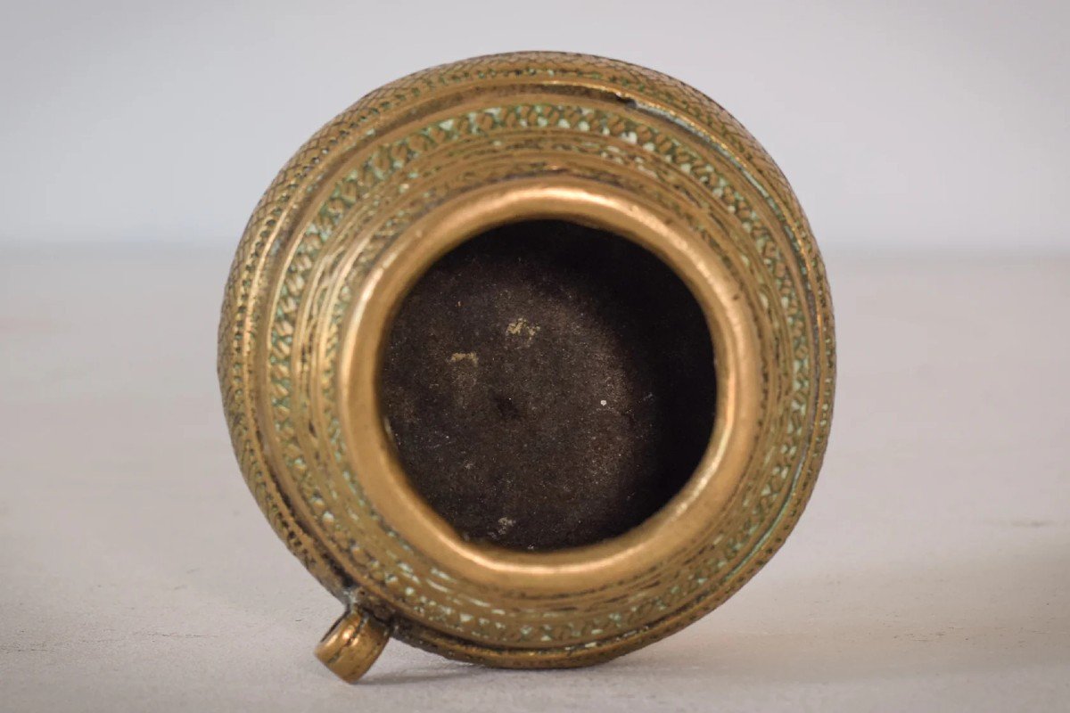 African Tribal Brass Measuring Pot-photo-3