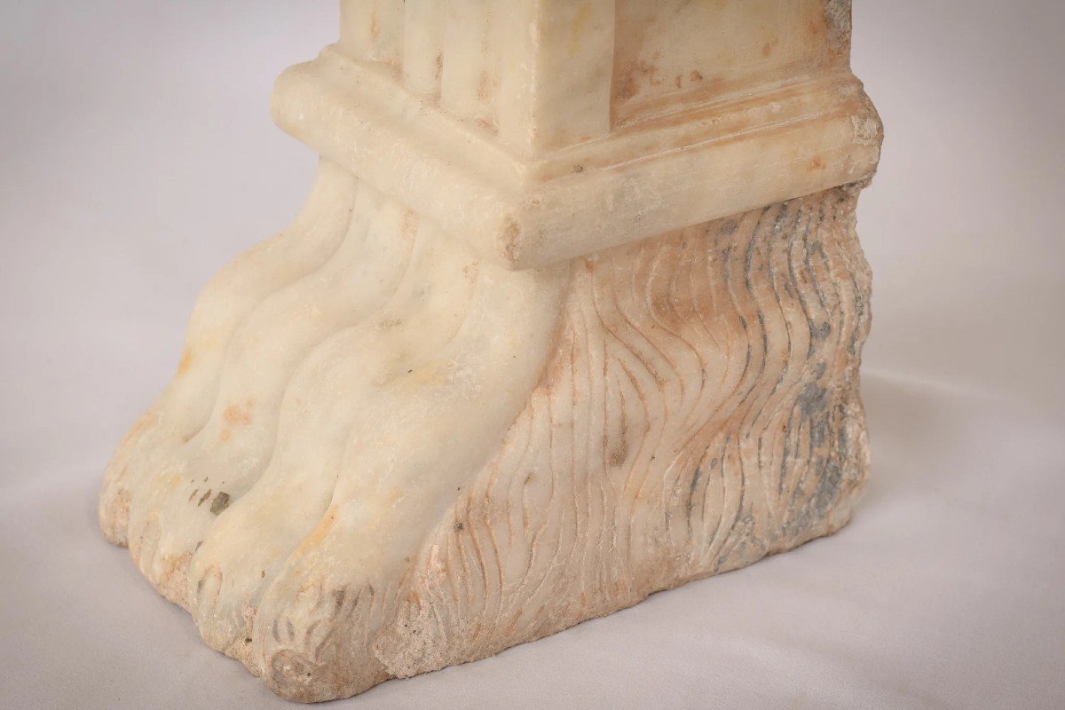 Antique - Marble Corbel-photo-2