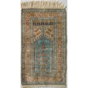 Attractive Vintage Prayer Rug - Hand Woven