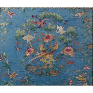 Chineese Embroidery - 18th Or Early 19th Century - Exotic Birds And Flowers