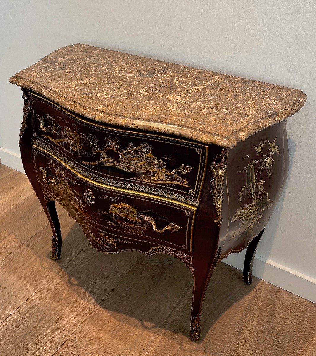 Small Lacquered Commode With Chinese Scenes And Bronze Handles And Feet. French Work In The Sty-photo-7