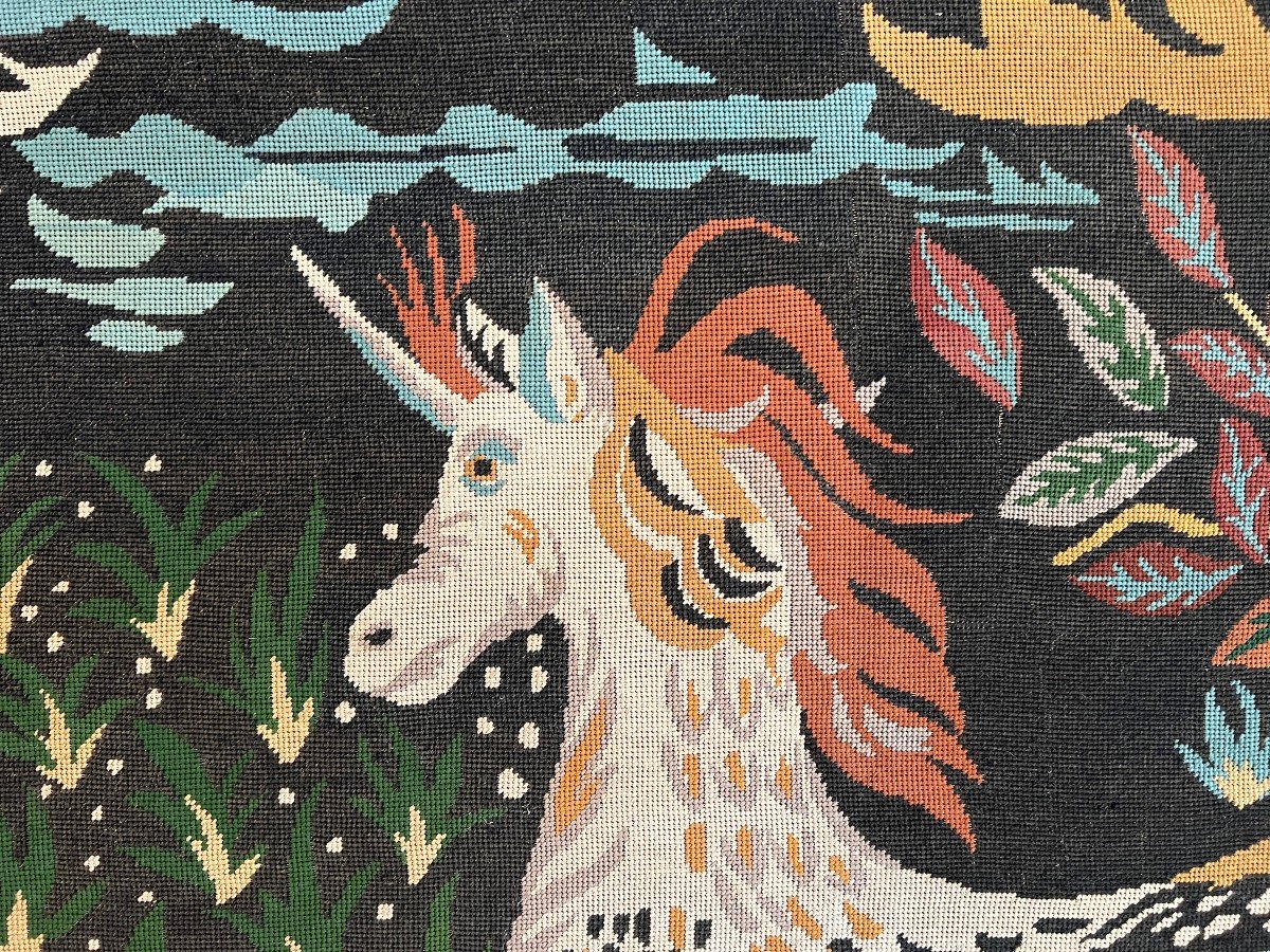 Grande Tapisserie Représentant Une Licorne. Travail Français Signé Mo. Vers 1950-photo-3