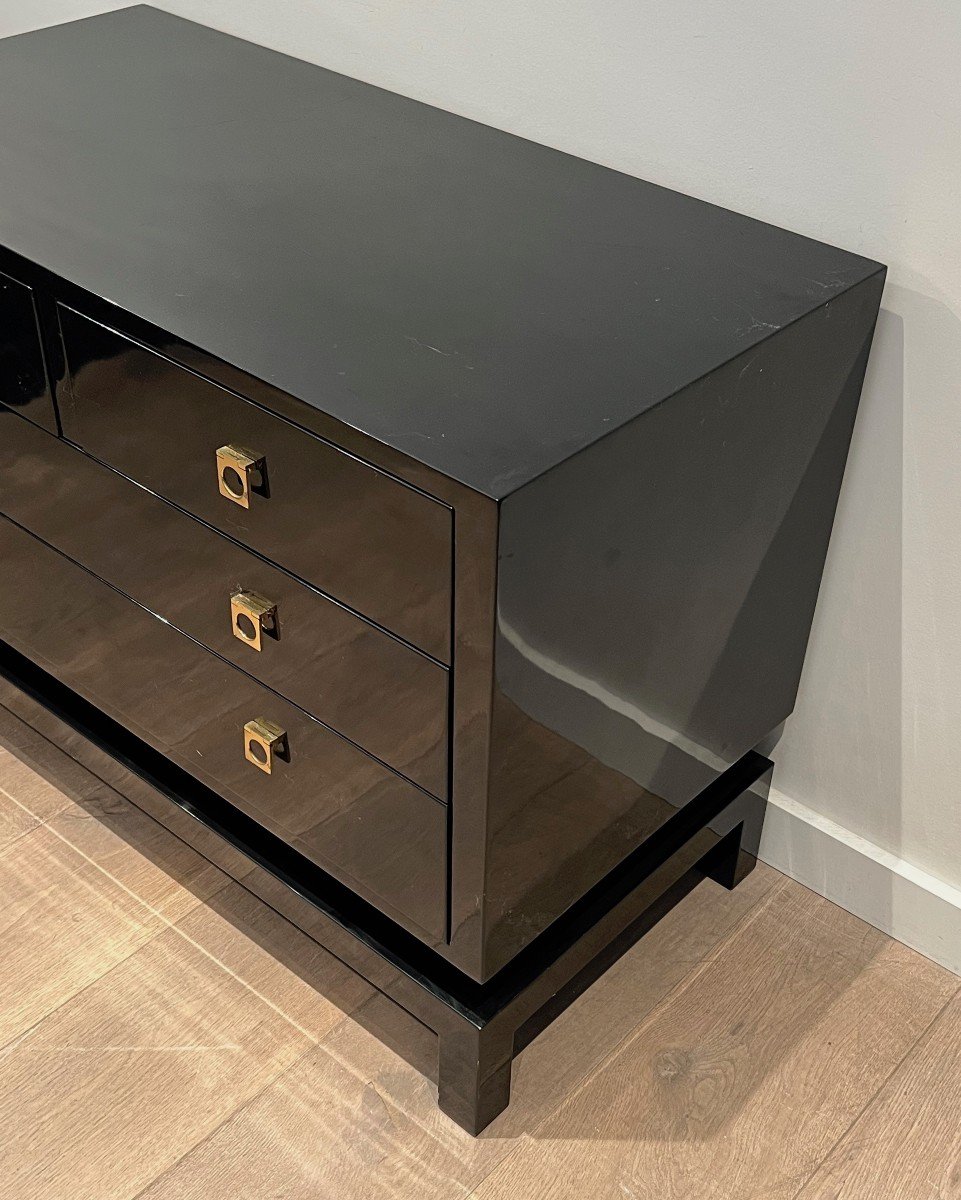 Black Lacquered Chest Of Drawers With Bronze Handles. French Work By Guy Lefèvre -photo-2