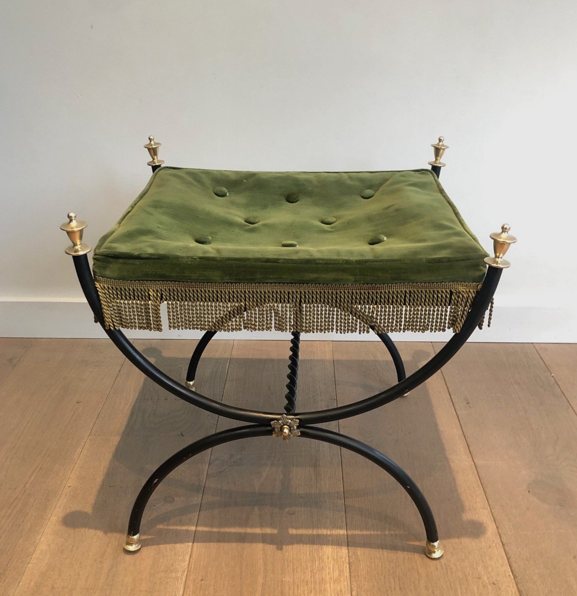 Neoclassical Style Stool In Black Lacquered Metal, Brass And Velvet-photo-2