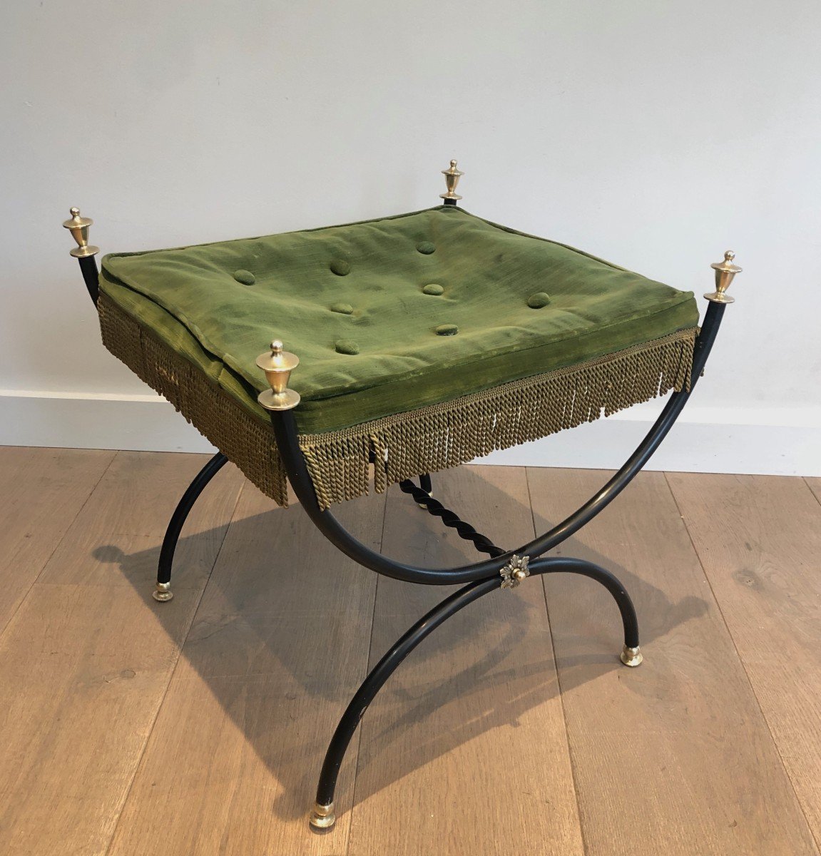 Neoclassical Style Stool In Black Lacquered Metal, Brass And Velvet-photo-3