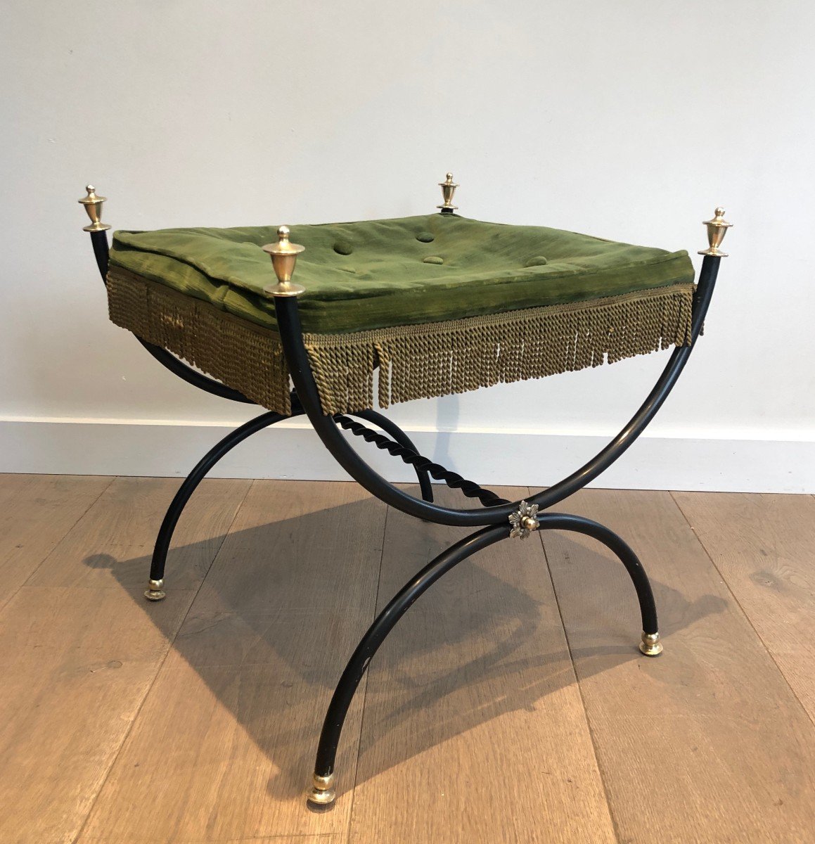 Neoclassical Style Stool In Black Lacquered Metal, Brass And Velvet-photo-4